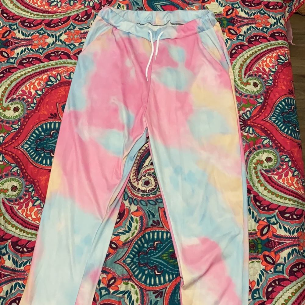 Colorful Set - Picture 7 of 8